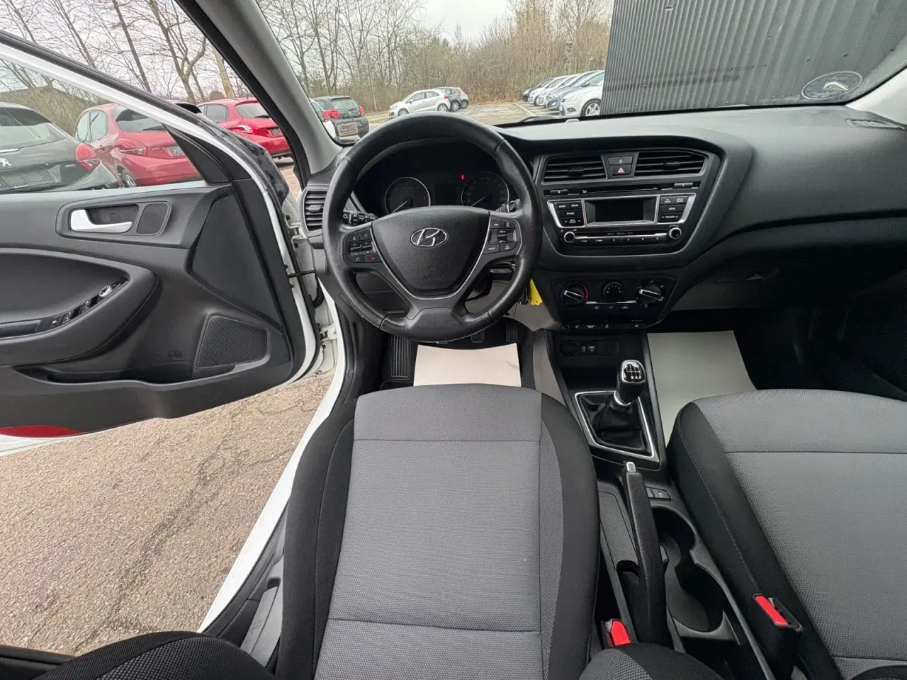 Billede 10 - Hyundai i20 1,1 CRDi 75 EM-Edition