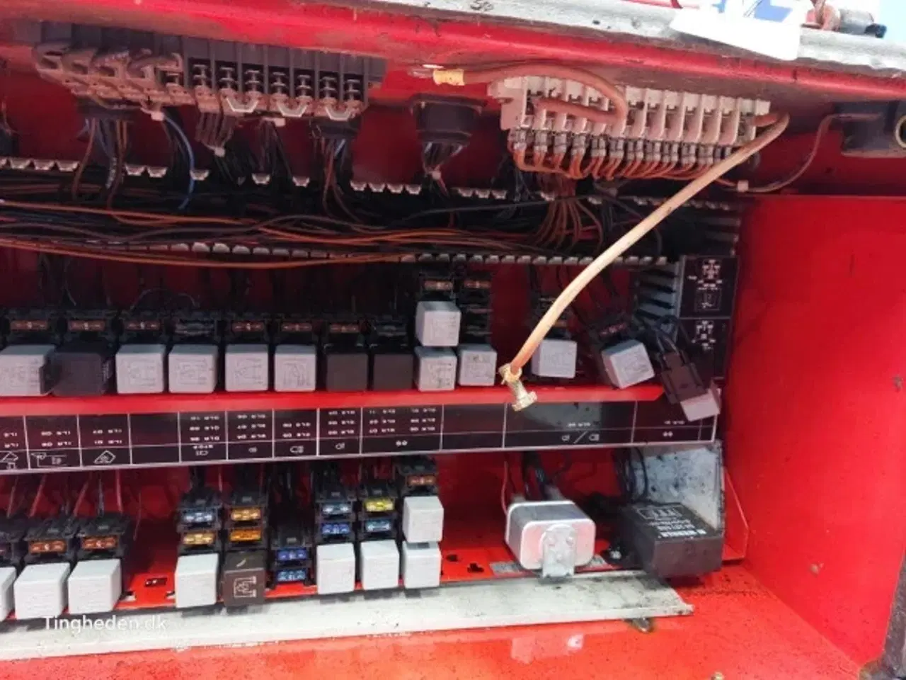 Billede 2 - Massey Ferguson 32 El-Skab 28781625