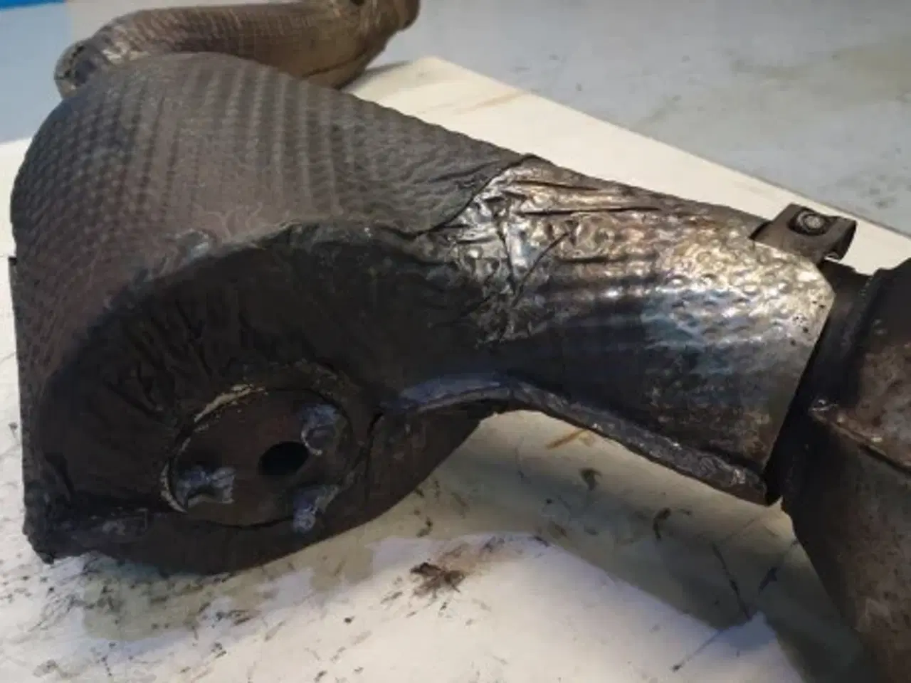 Billede 3 - Valtra T213 Udstødnings Rør ALV0103260