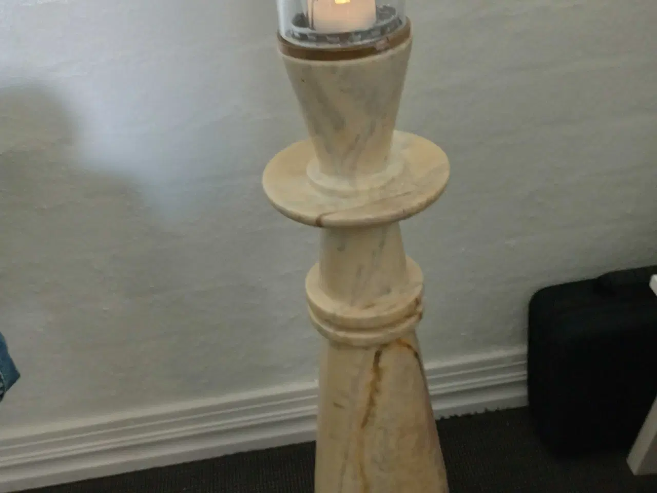 Billede 2 - Marmor lignende lysestager 