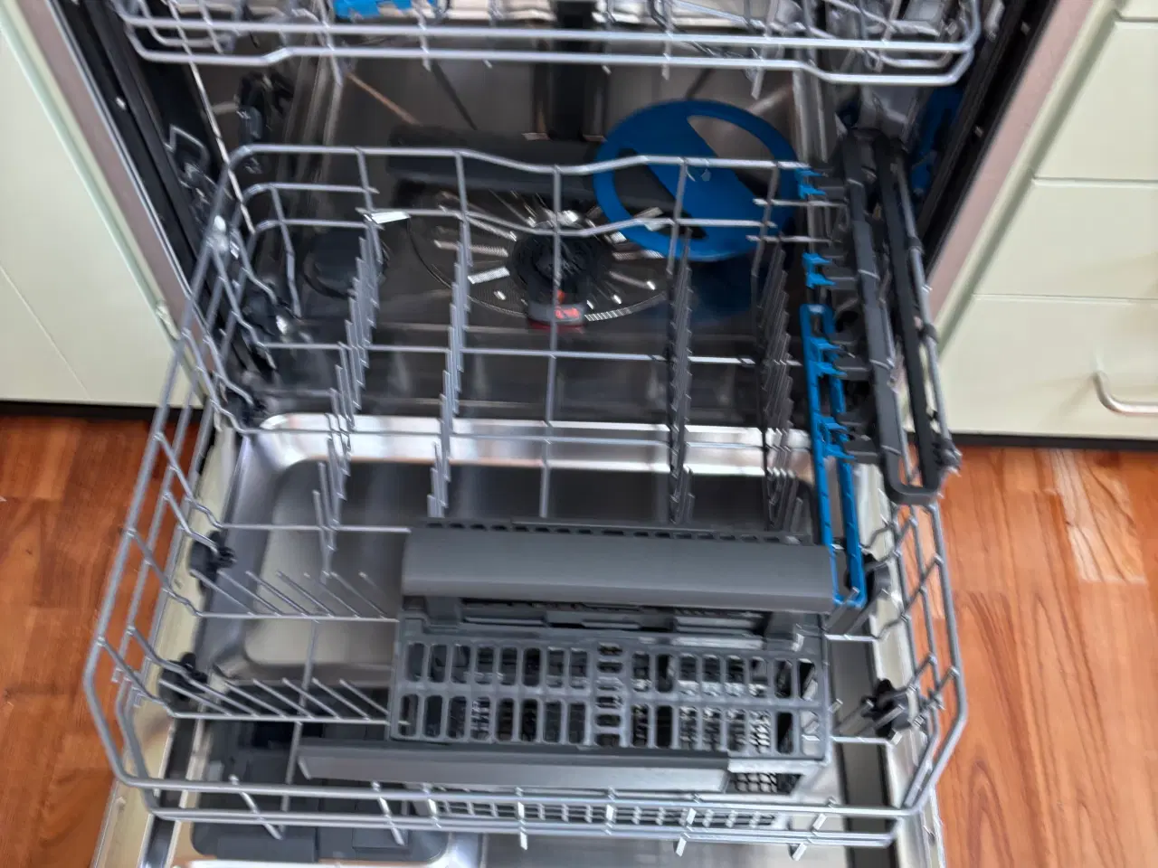 Billede 3 - Electrolux opvaskemaskine, som NY!