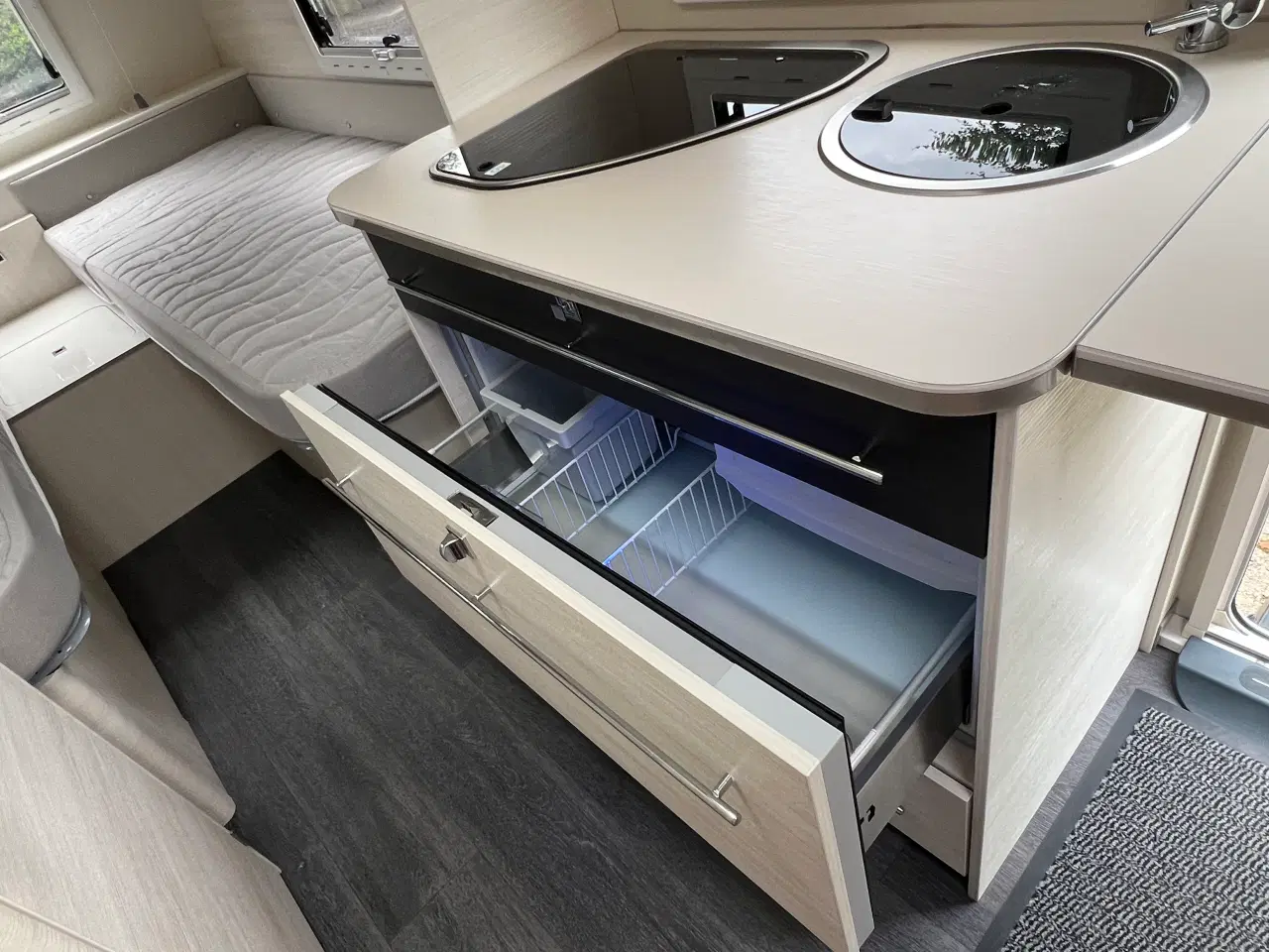 Billede 8 -  Cavalier Artica 450