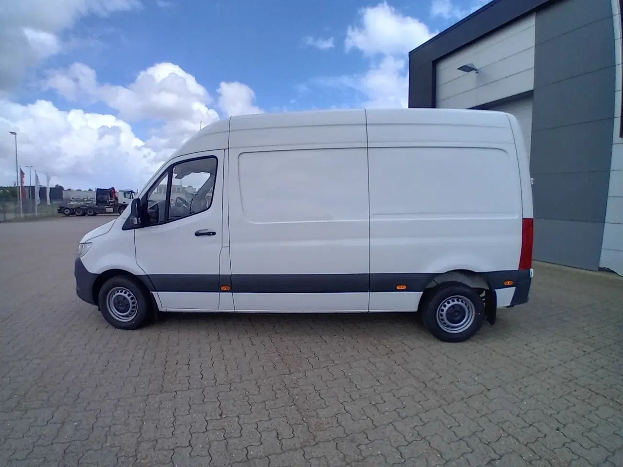 Billede 3 - Mercedes Sprinter 315 2,0 CDi A2 Kassevogn aut. FWD