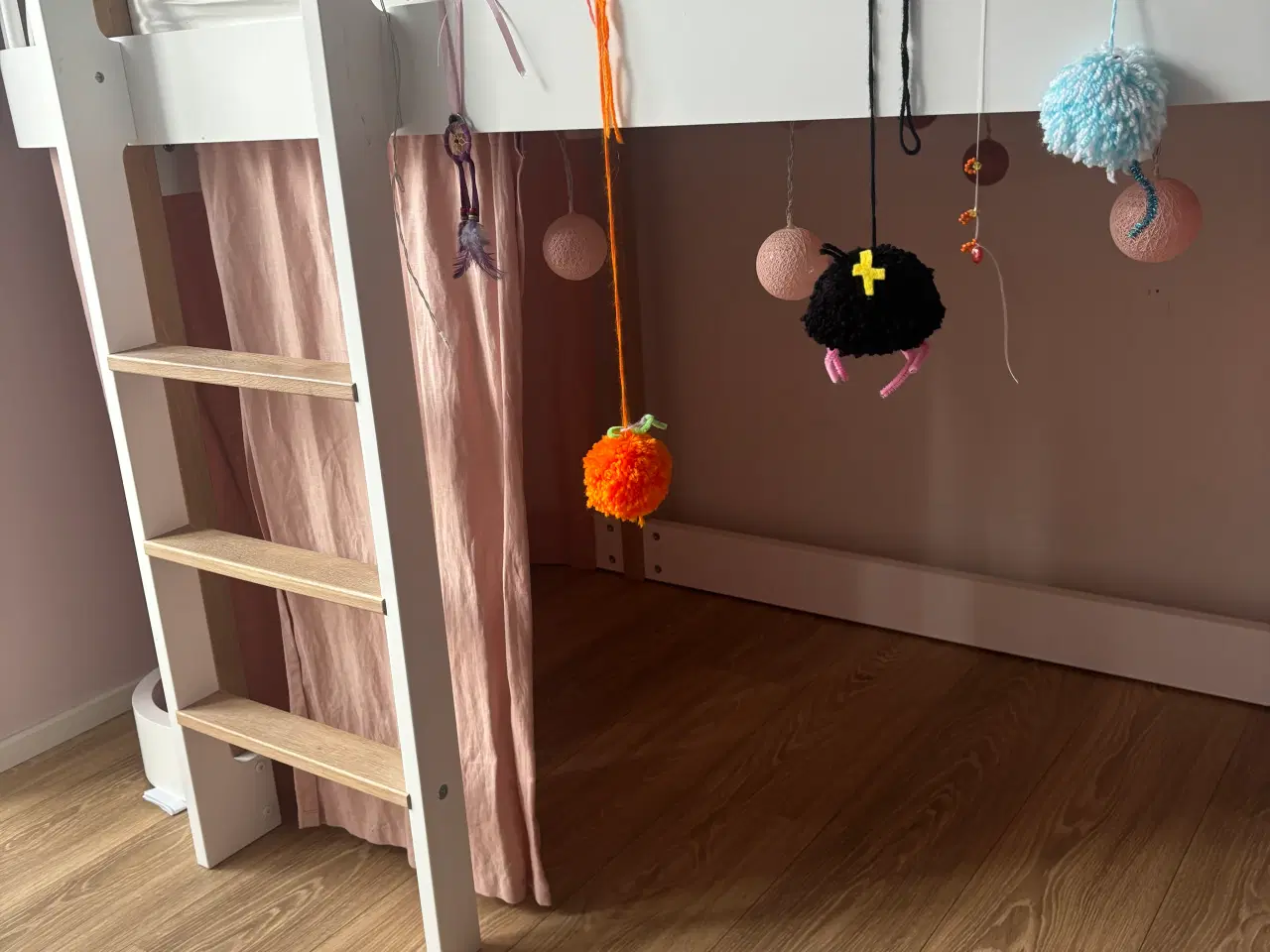 Billede 3 - Oliver Furniture - Wood - Halvhøj seng - Kvalitet