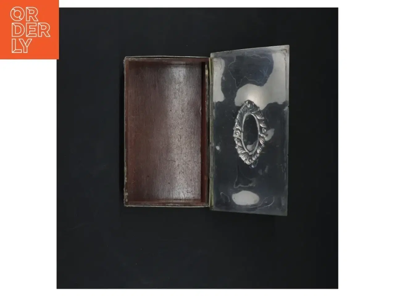 Billede 3 - Tin skrin med indgravering (str.  15x9,5x5 cm)