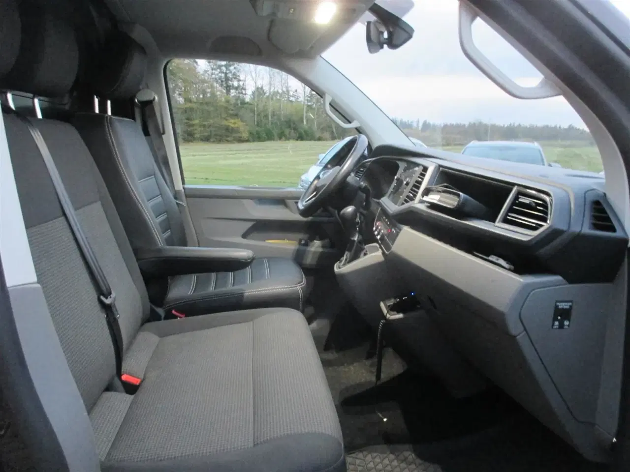 Billede 8 - VW Transporter Lang 2,0 TDI BMT DSG 150HK Van 7g Aut.