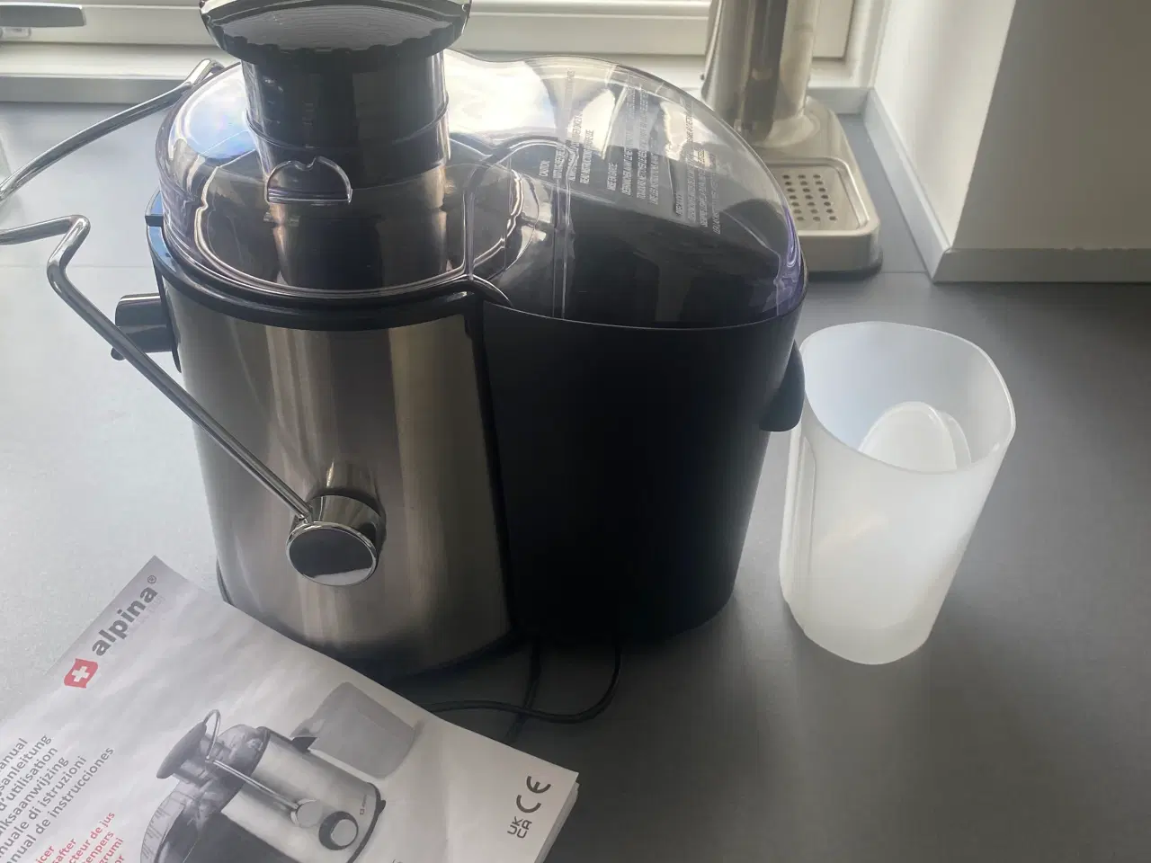 Billede 1 - Juicer, brugt 1 gang 