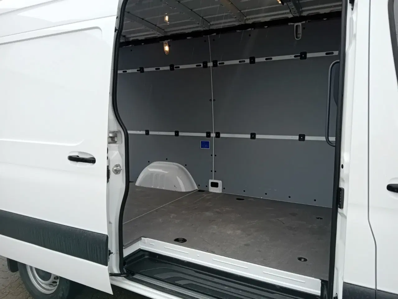 Billede 10 - Mercedes Sprinter 317 2,0 CDi A2 Kassevogn aut. RWD