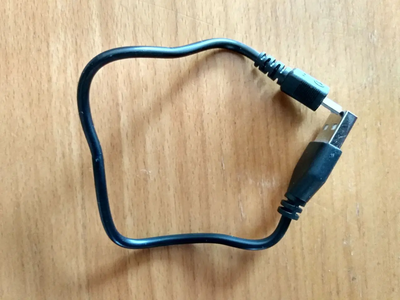 Billede 1 - USB opladerkabel / datakabel