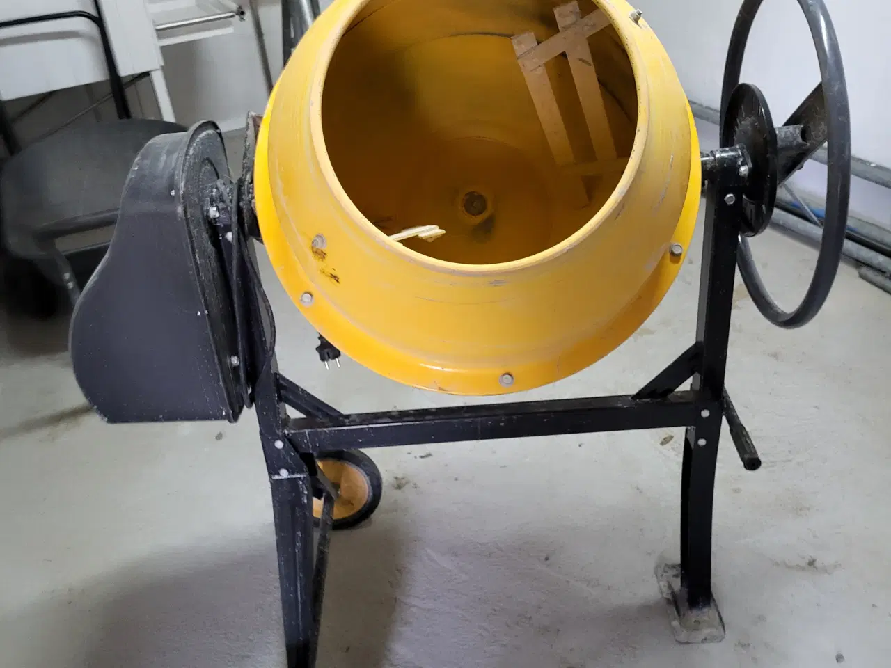 Billede 2 - Betonblander 120 liter