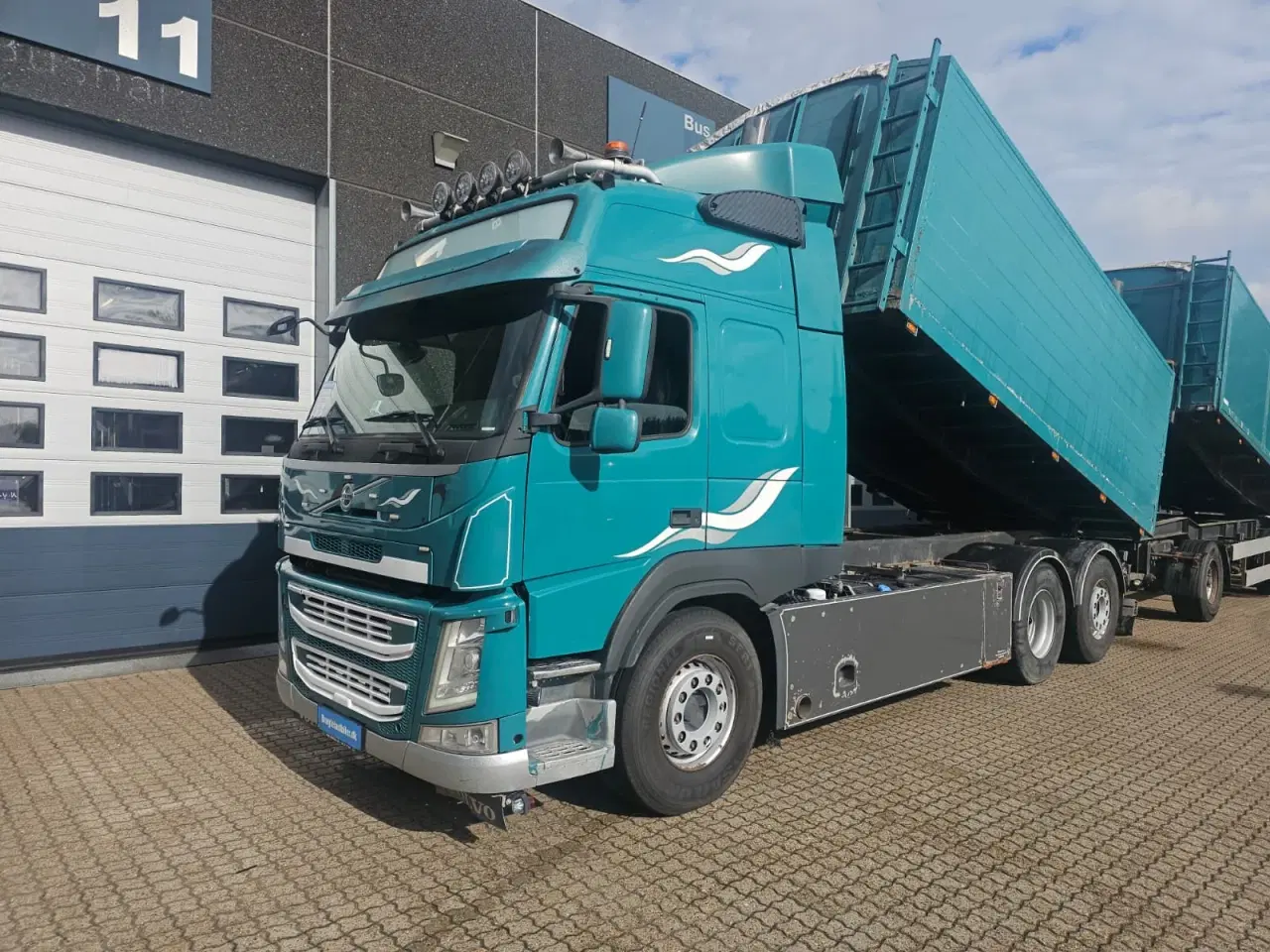 Billede 2 - Volvo FM500 6X2-4 Suge-Blæse anlæg, Tip