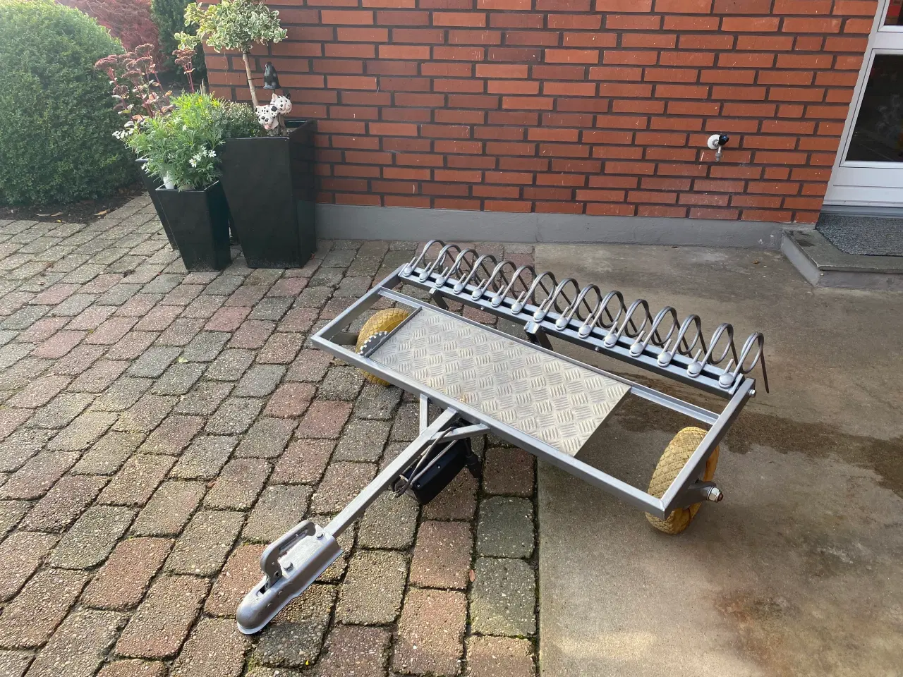 Billede 1 - Gårdrive med aktuator