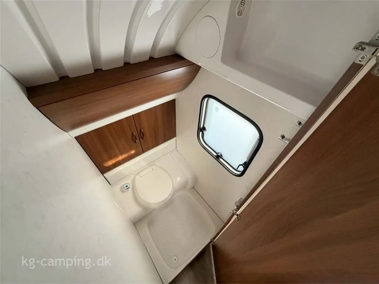 Billede 10 - 2017 - Hobby Excellent 495 UFe   Dobbeltseng, posemarkise, Mover, Aircondition og meget meget mere.