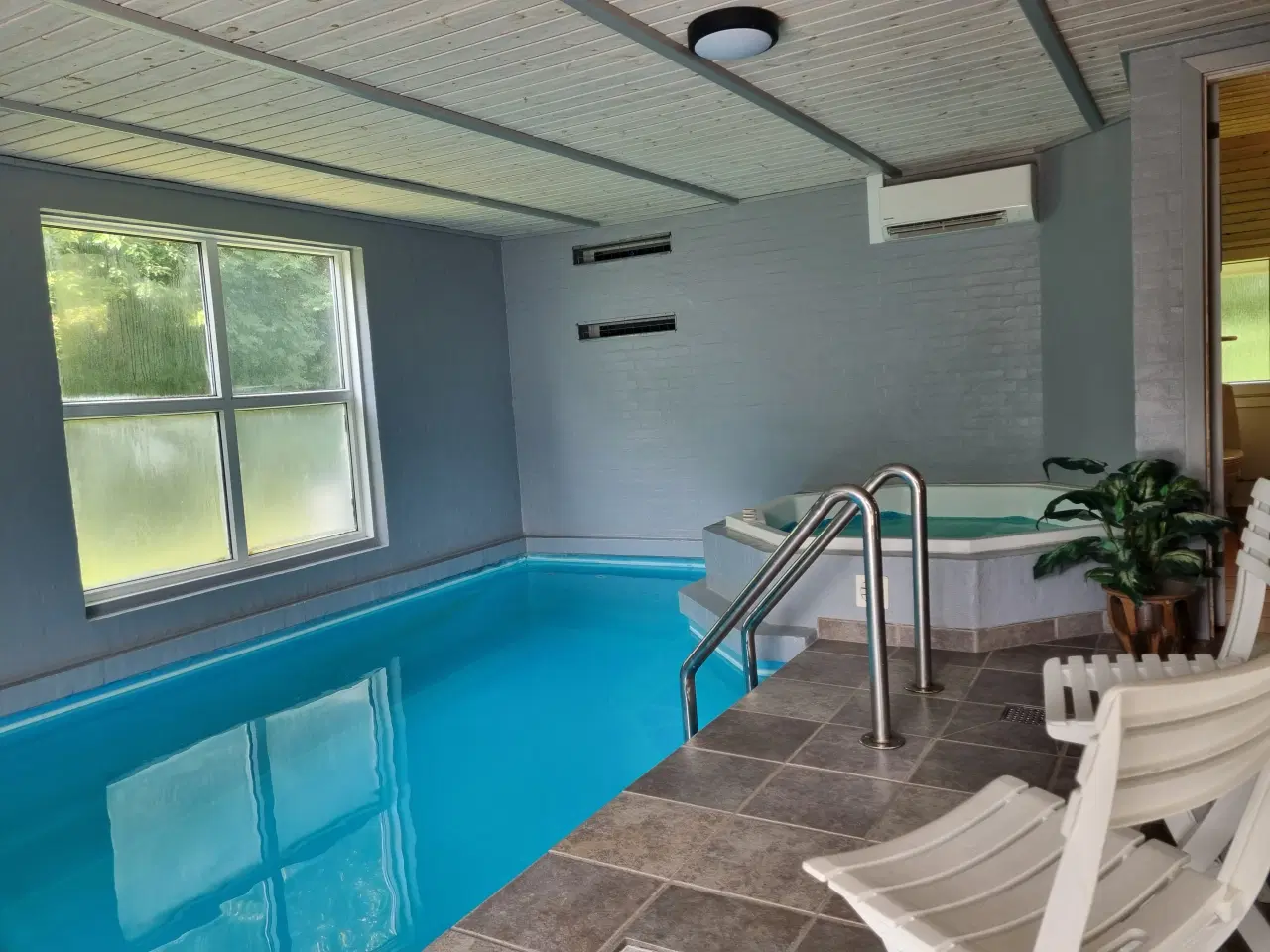 Billede 1 - KÆMPE POOLHUS – FERIE VED VESTERHAVET