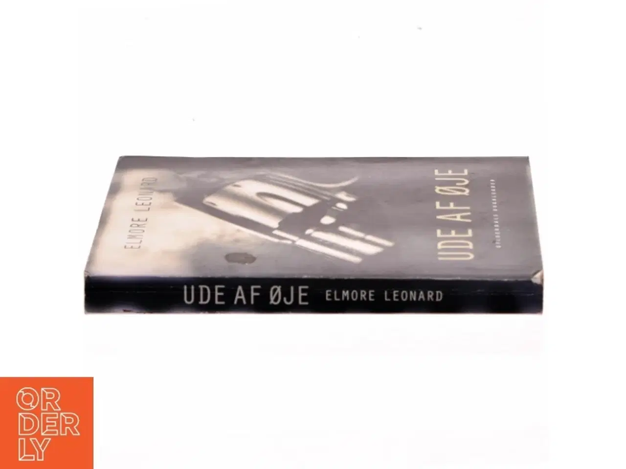 Billede 2 - Ude af øje af Elmore Leonard (Bog)