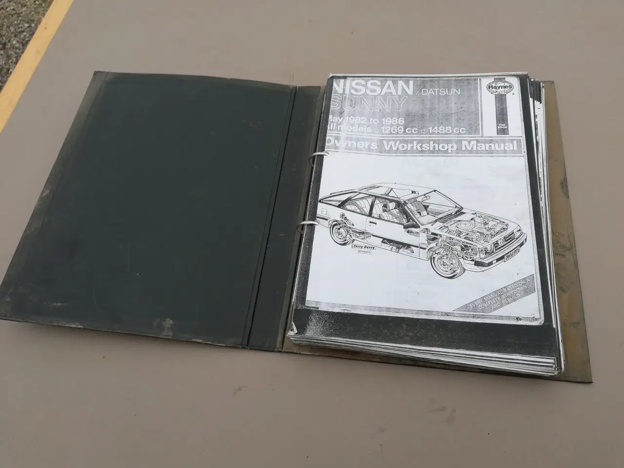 Billede 1 - Nissan Sunny Haynes mappe (bog)
