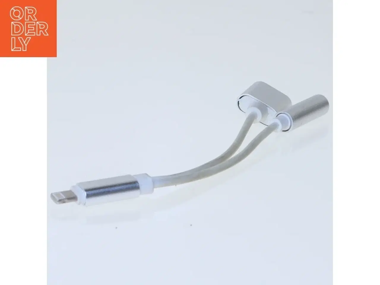 Billede 2 - Lightning til 2x Mini Jack Adapter (str. 13,5 cm)