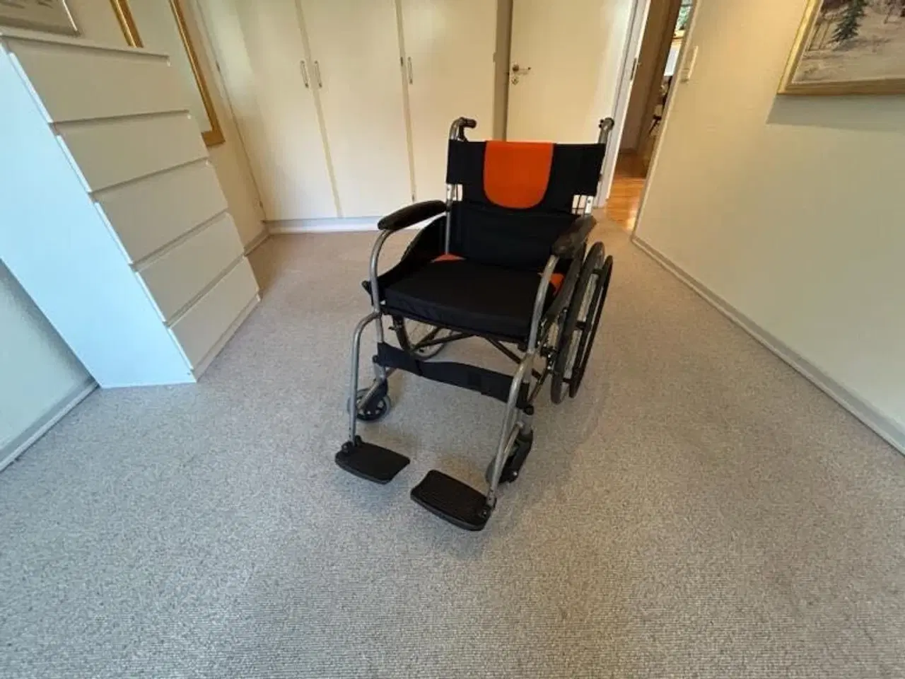 Billede 2 - Kørestol sammenklappelig kan afhentes gratis