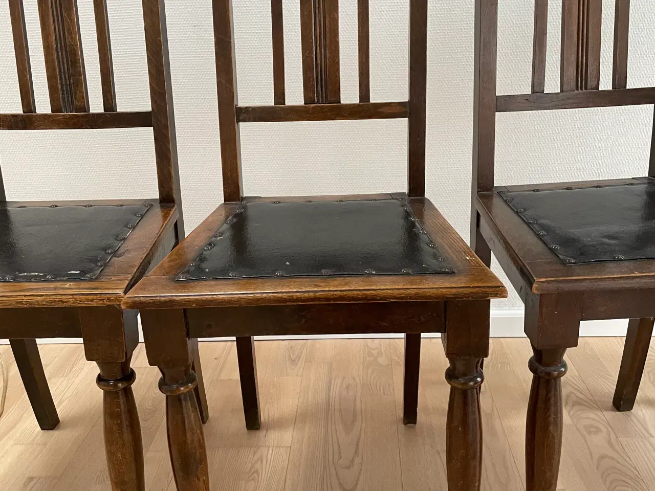 Billede 3 - 4 gamle stole 