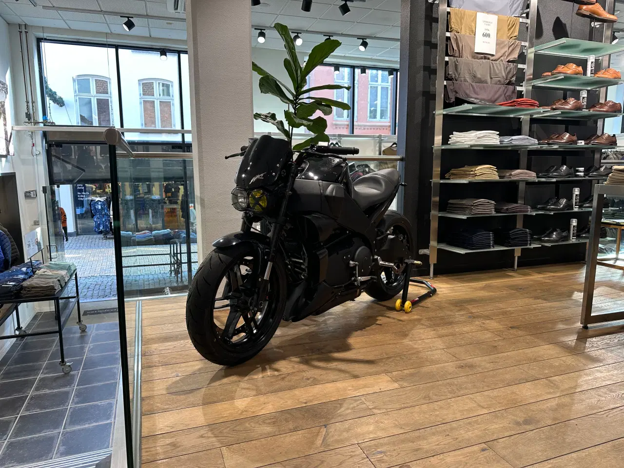 Billede 1 - Buell xb12s Lightning low blackout 