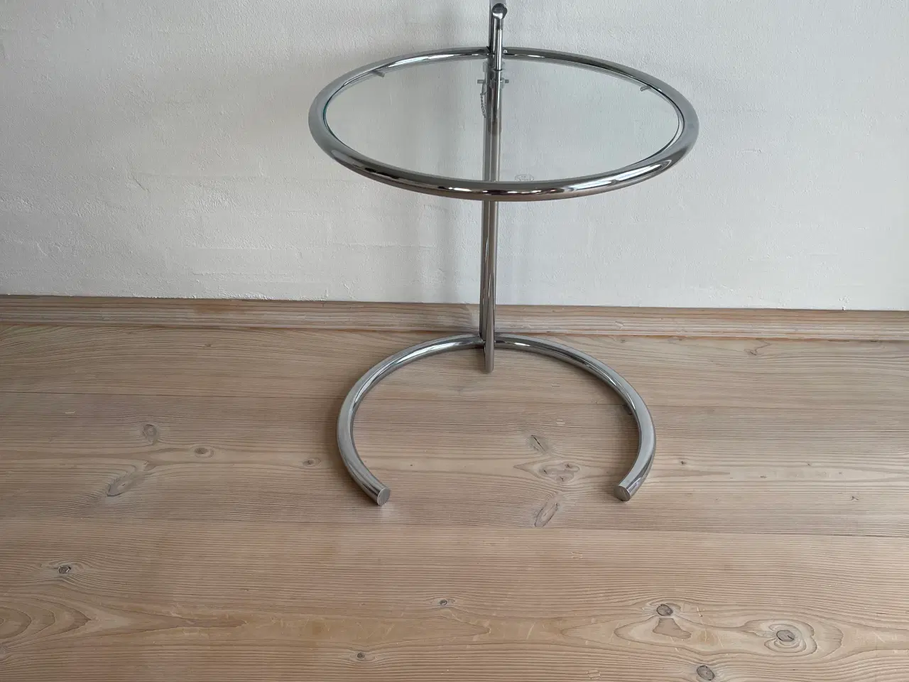 Billede 4 - ClassiCon E1027 designet af Eileen Gray