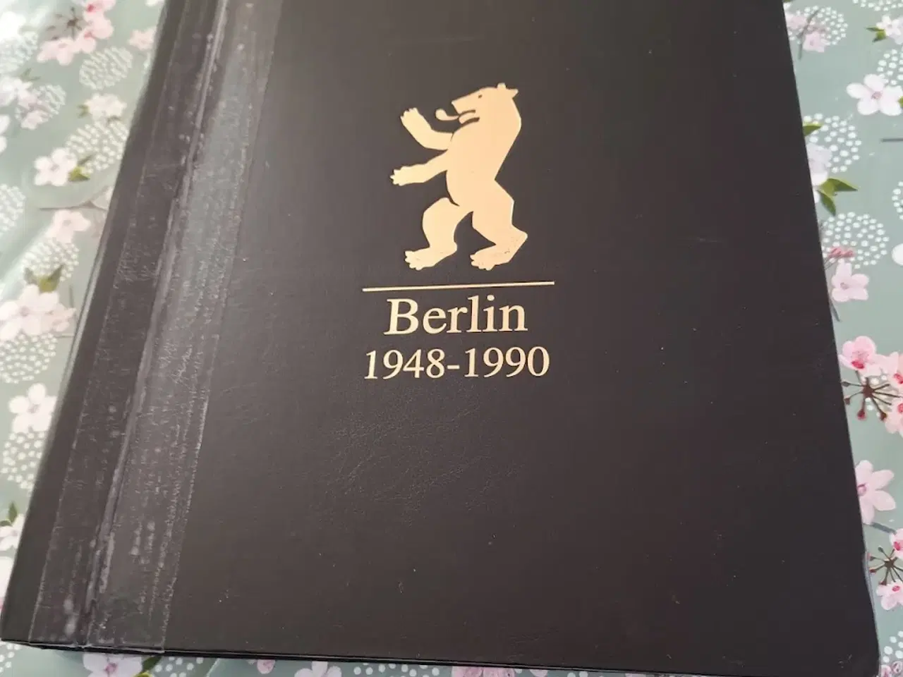 Billede 1 - Berlin samling postfrisk i album