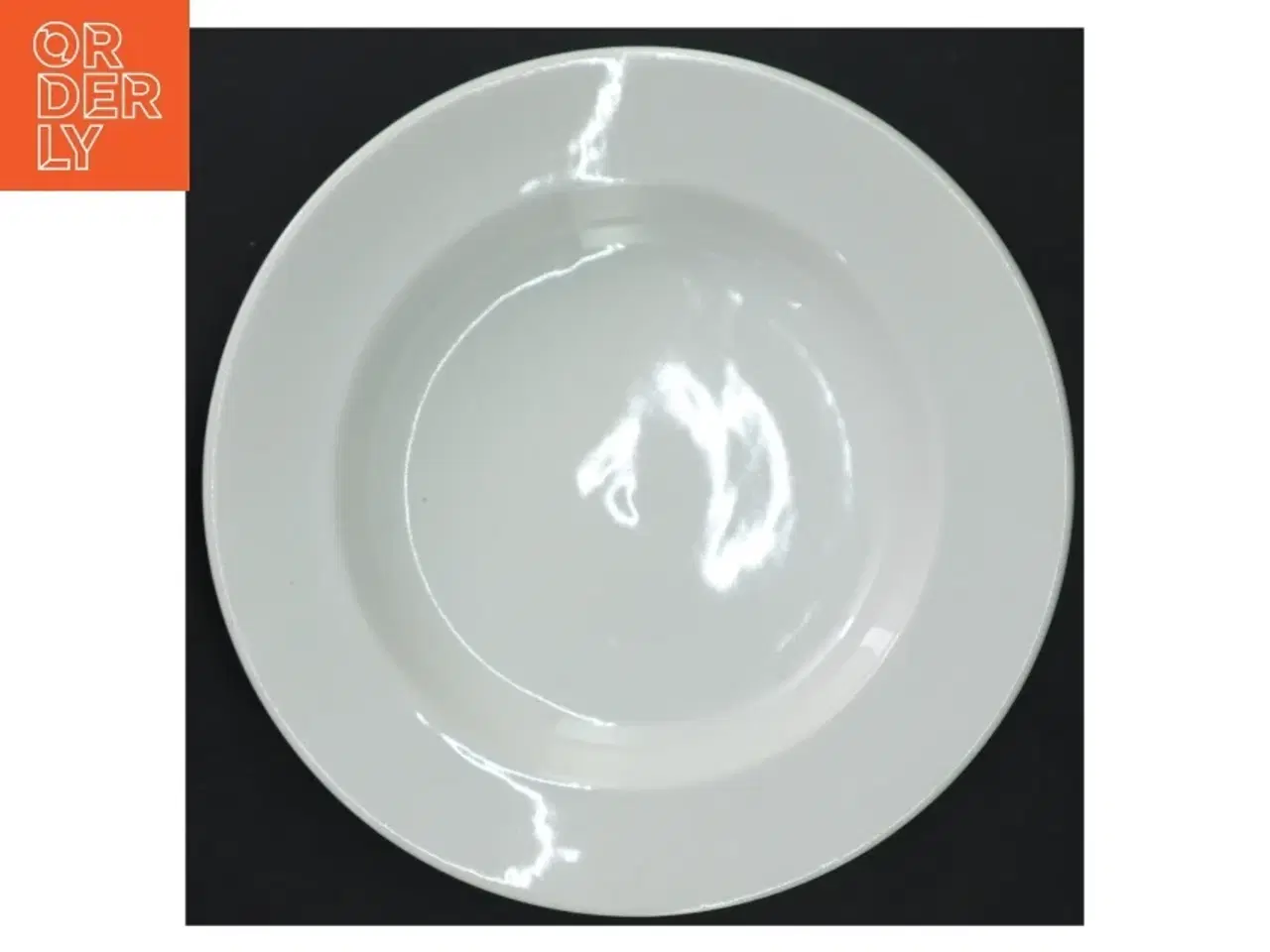 Billede 5 - Hvide dybe tallerkener, 6 stk (str. 22 x 3 cm)