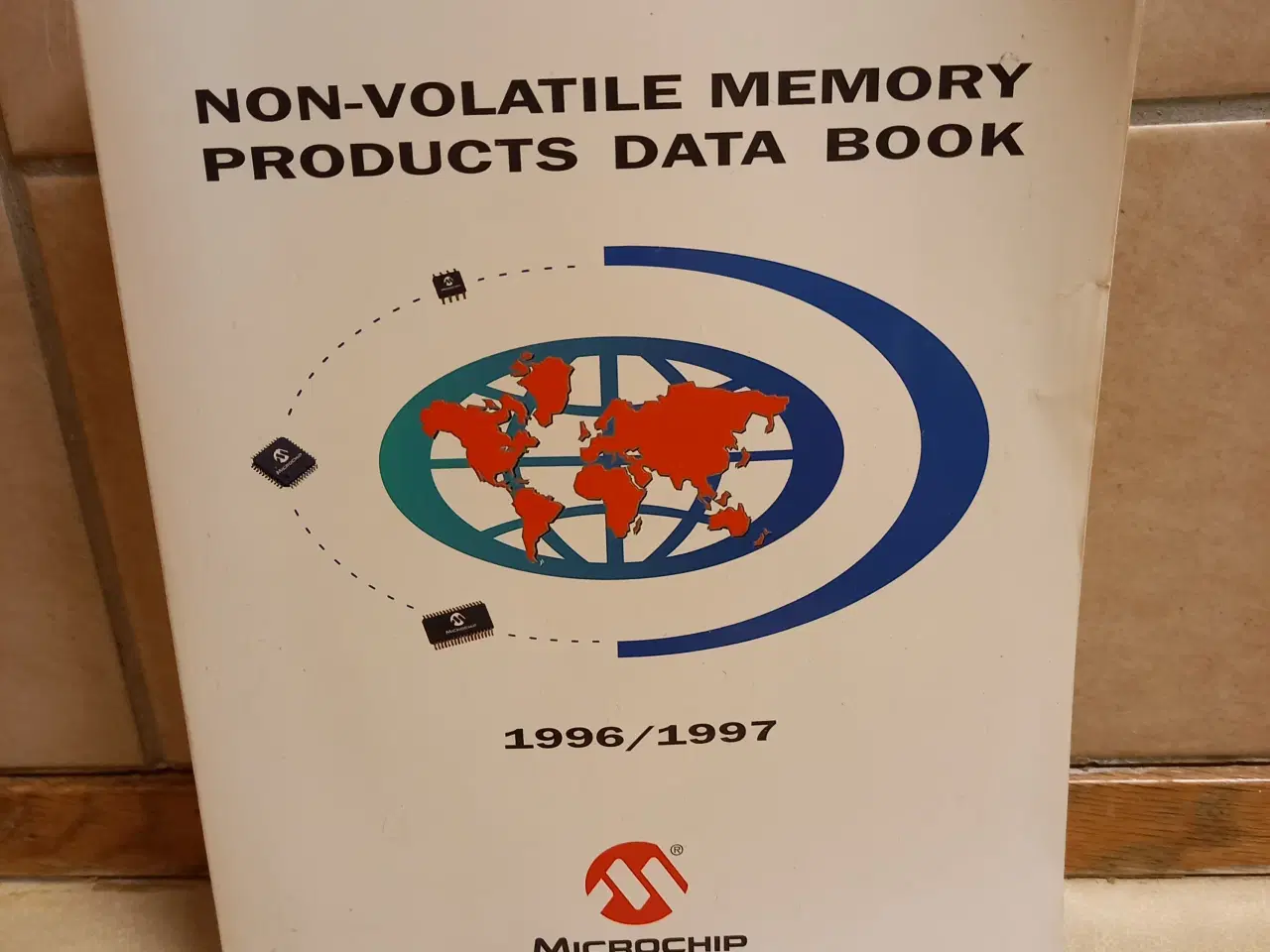 Billede 1 - Non-Volatile Memory Products Data Book