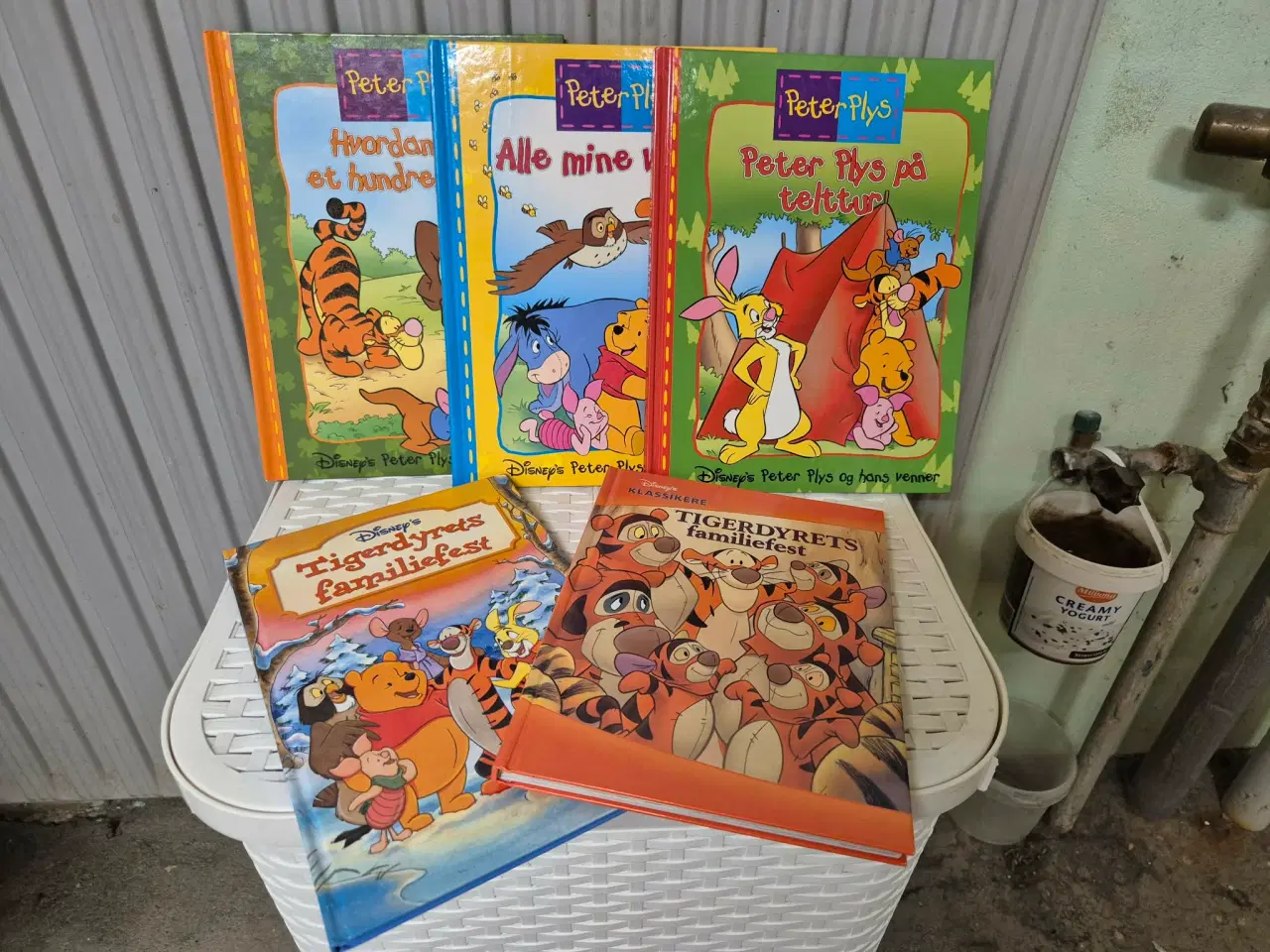 Billede 3 - Diverse prinsesse og Peter Plys bøger