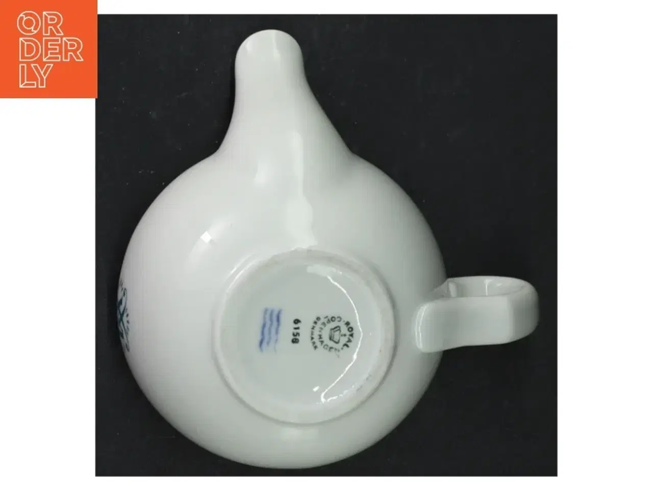 Billede 3 - Hvid porcelænsteapot fra Royal Copenhagen (str. 13 cm længde. 10 cm diameter)
