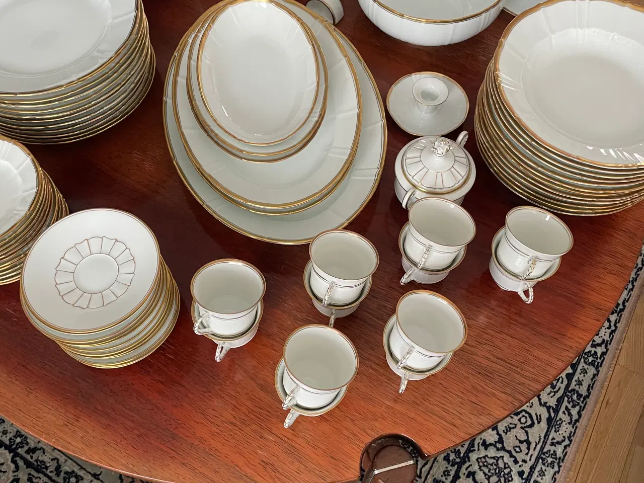 Billede 2 - B&G Offenbach kaffe- /spisestel til 12 Pers.