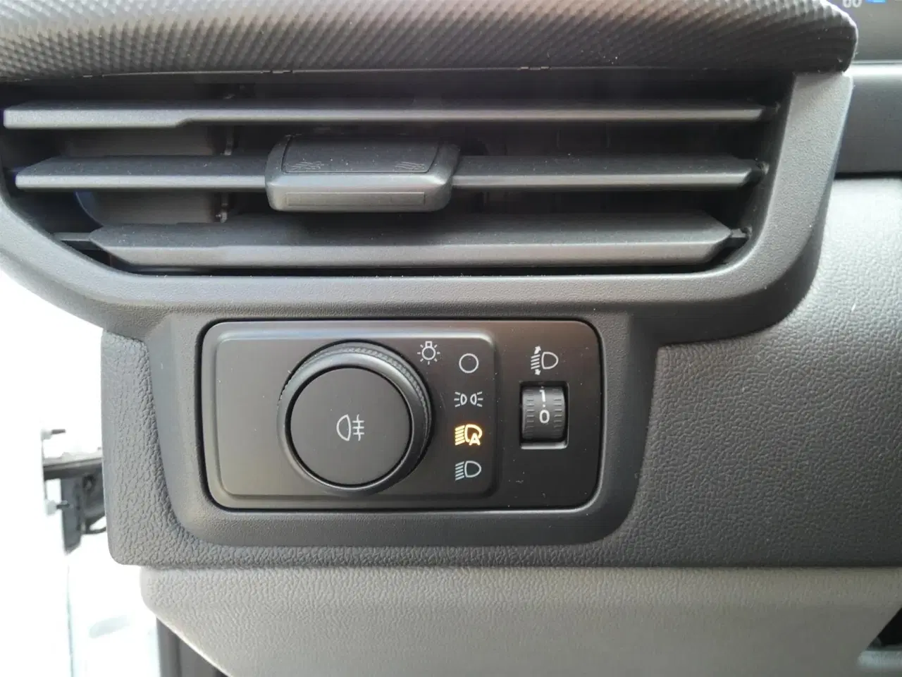 Billede 14 - Ford Transit Custom 300 L2H1 2,0 EcoBlue Trend 136HK Van 8g Aut.