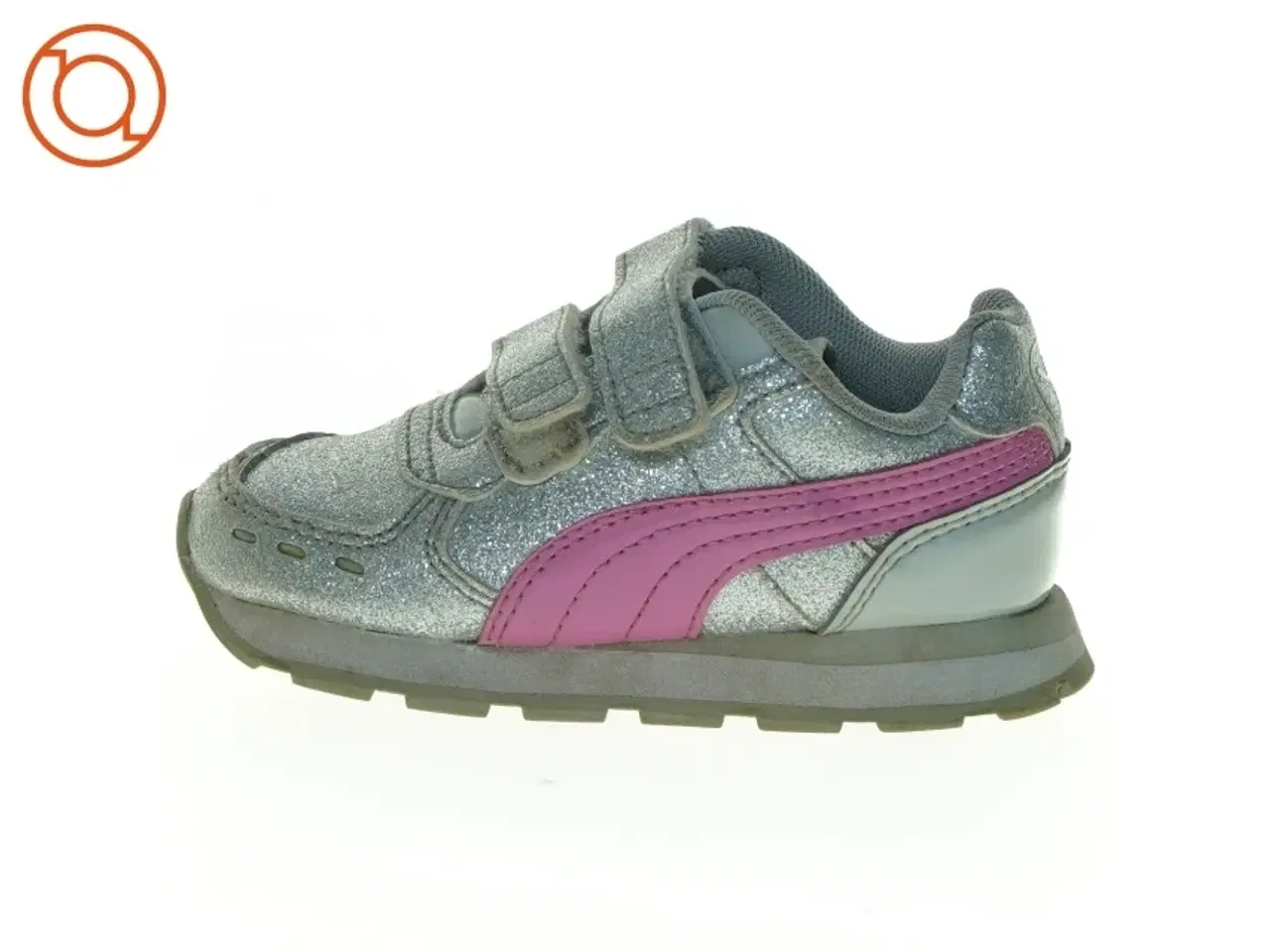 Billede 1 - Sølvfarvede sneakers med lyserøde detaljer fra Puma (str. 22)