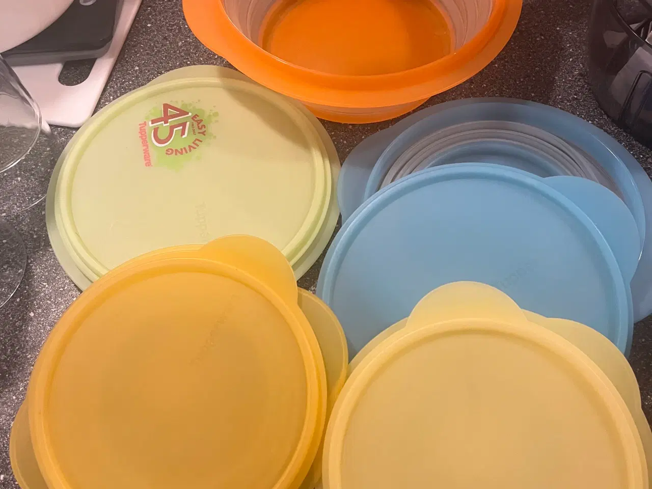 Billede 2 - Tupperware blandet 