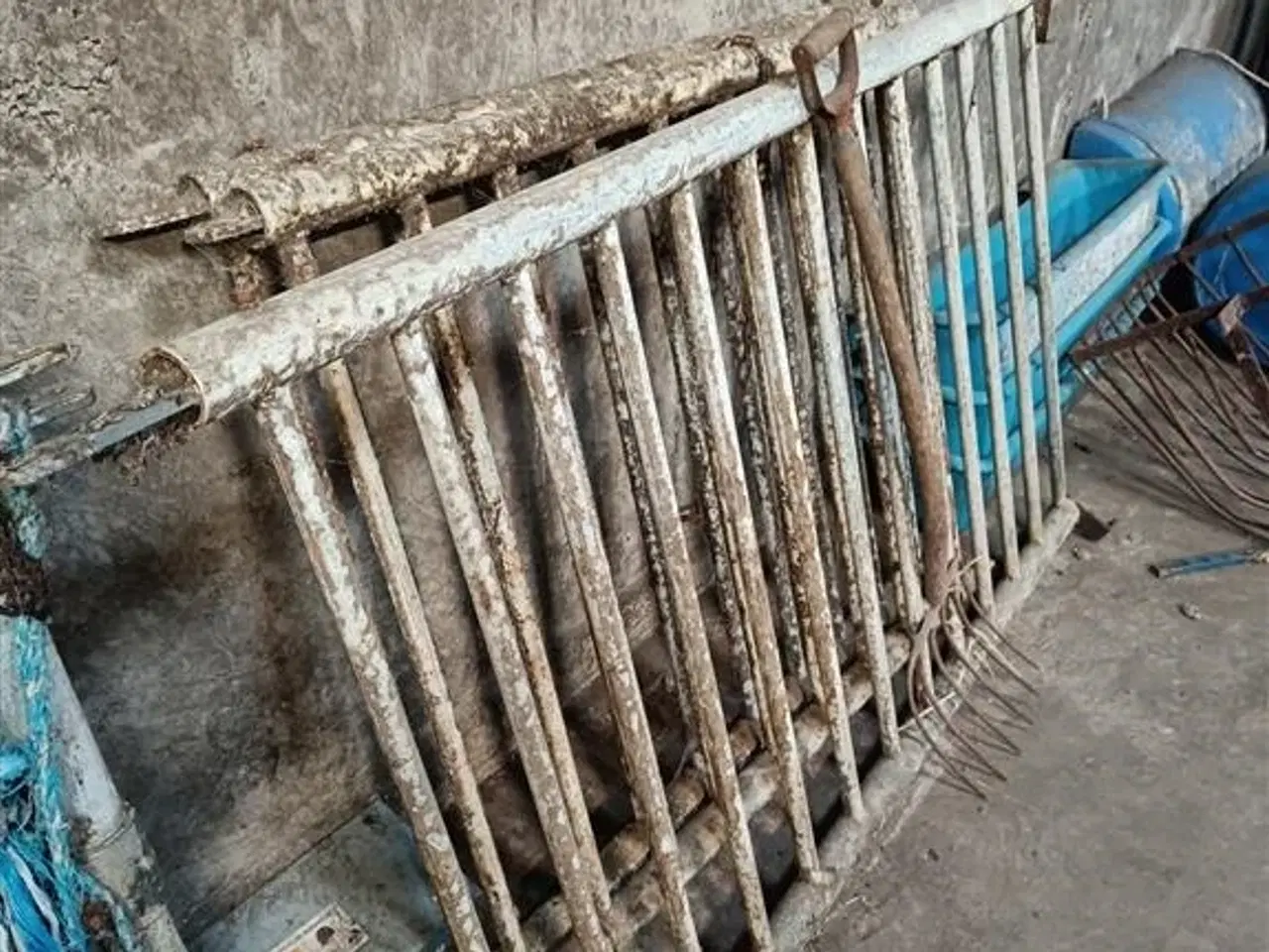 Billede 5 - - - - Skillerumslåger