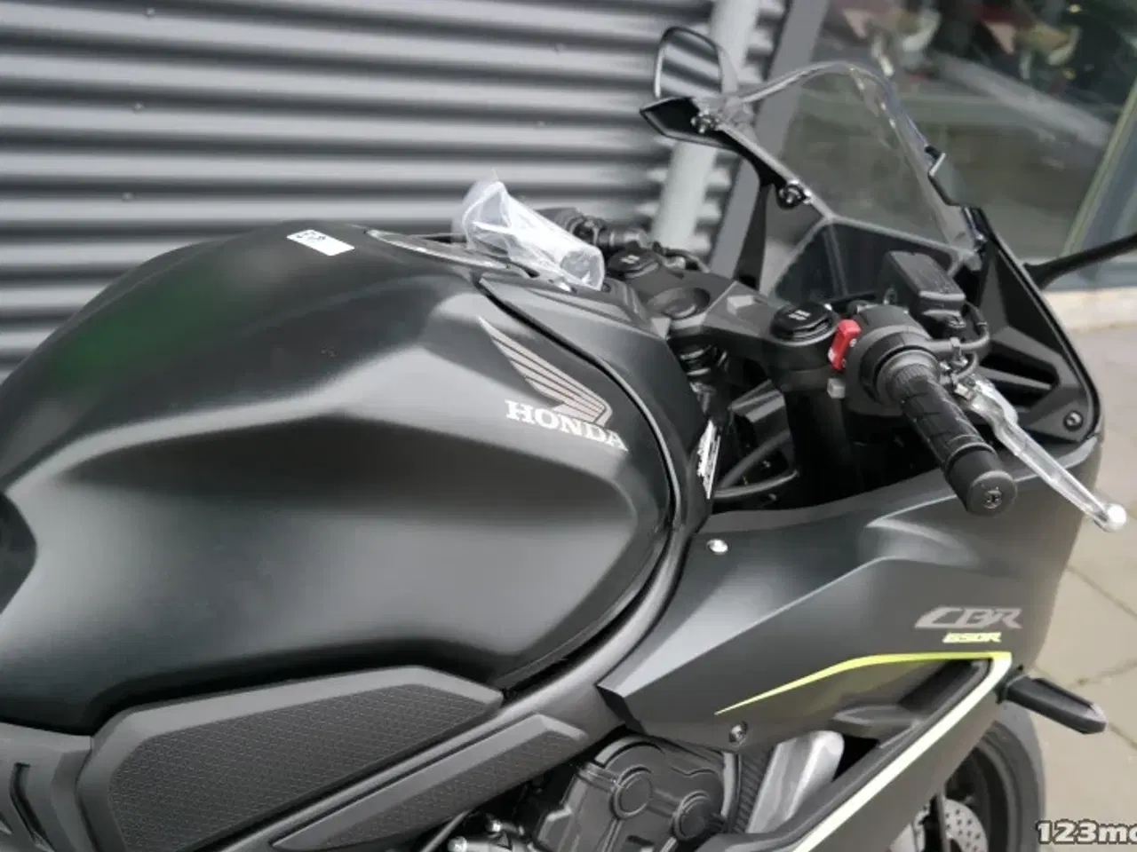 Billede 10 - Honda CBR 650 R E-Clutch MC-SYD       BYTTER GERNE