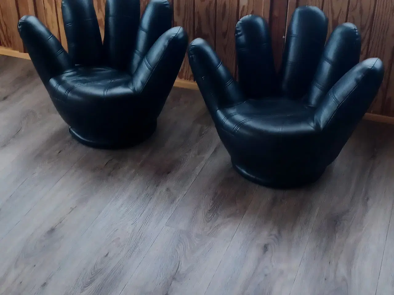 Billede 1 - børne-stole, formet som hænder