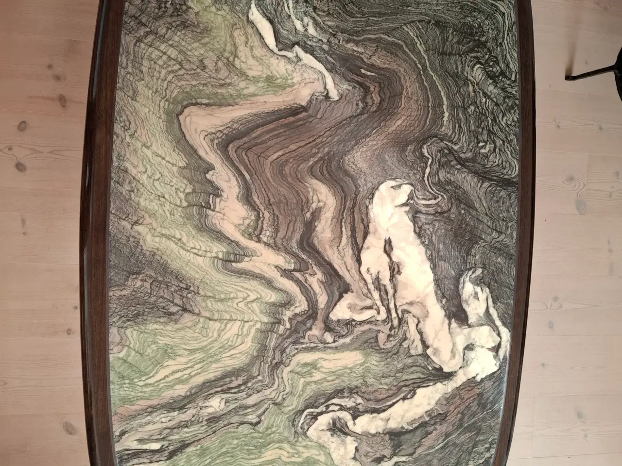 Billede 3 - Ovalt sofabord i mahogni med marmorplade