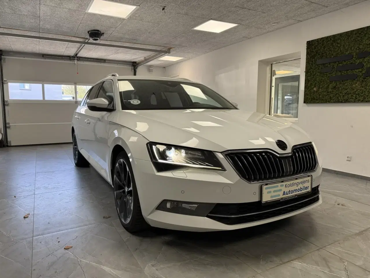 Billede 1 - Skoda Superb Combi 2,0 TDI Style DSG 190HK Stc 6g Aut.