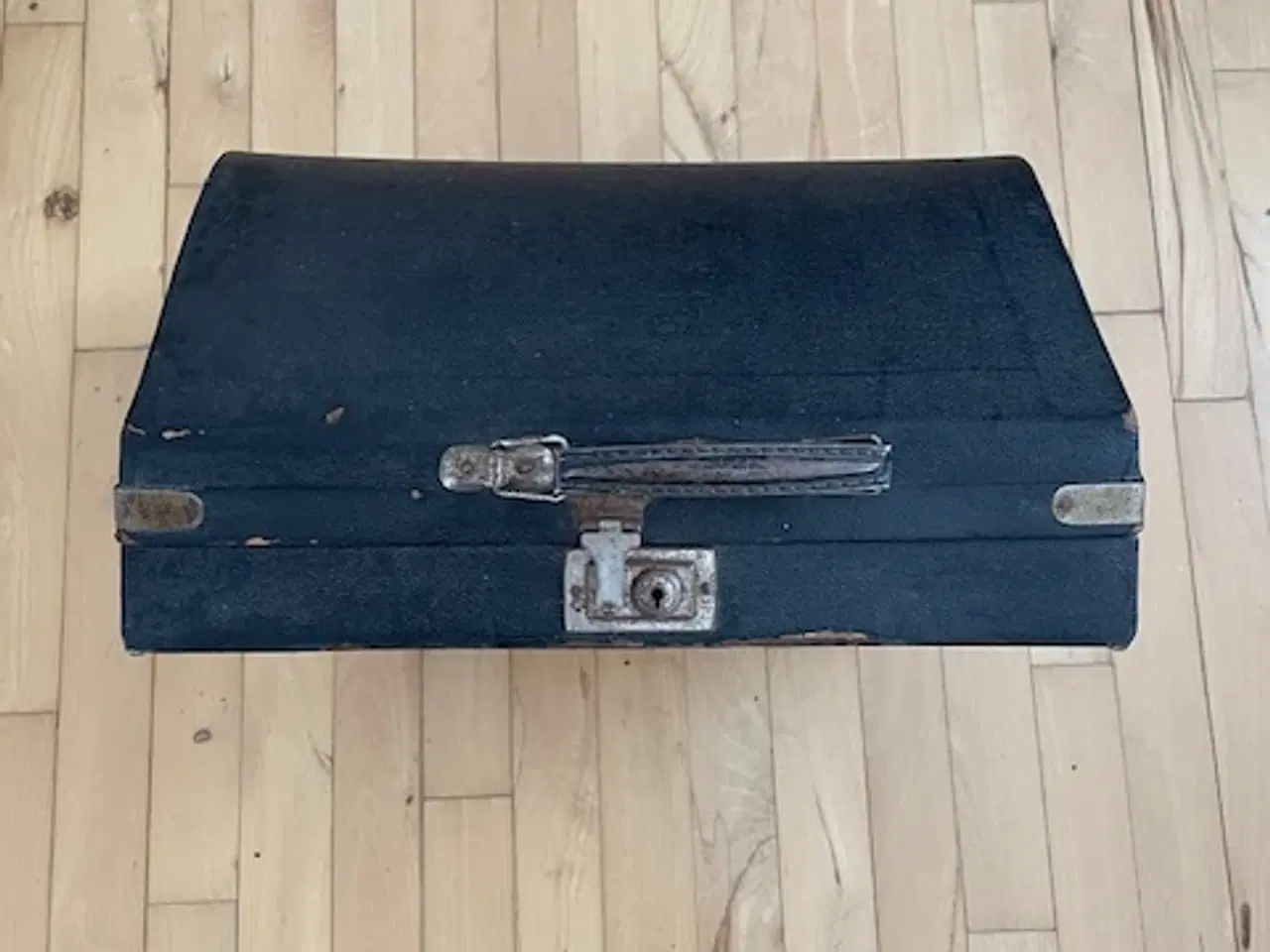 Billede 7 - Flot retro harmonika