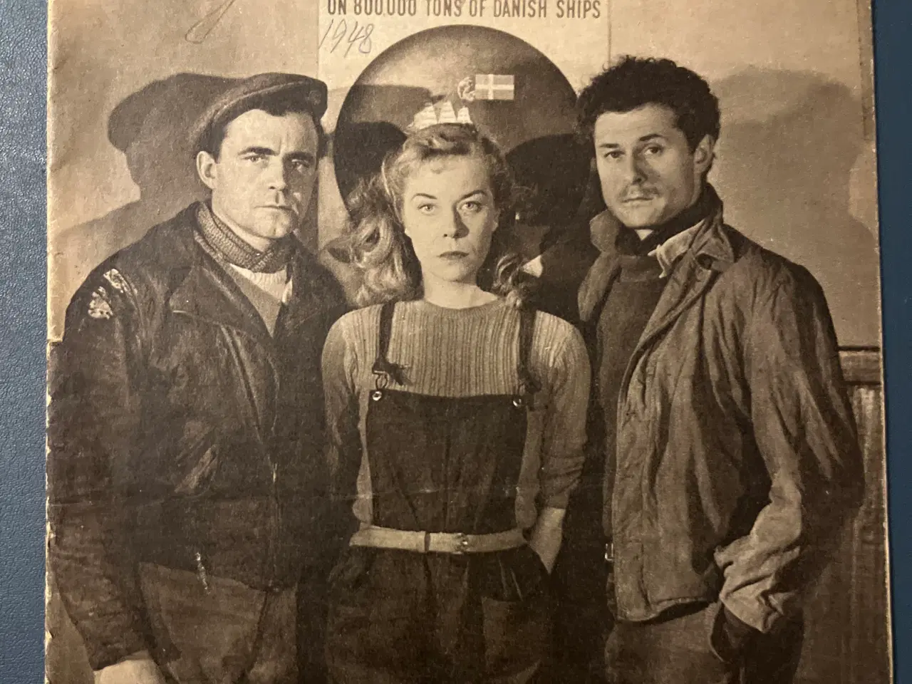 Billede 1 - støt står den danske sømand