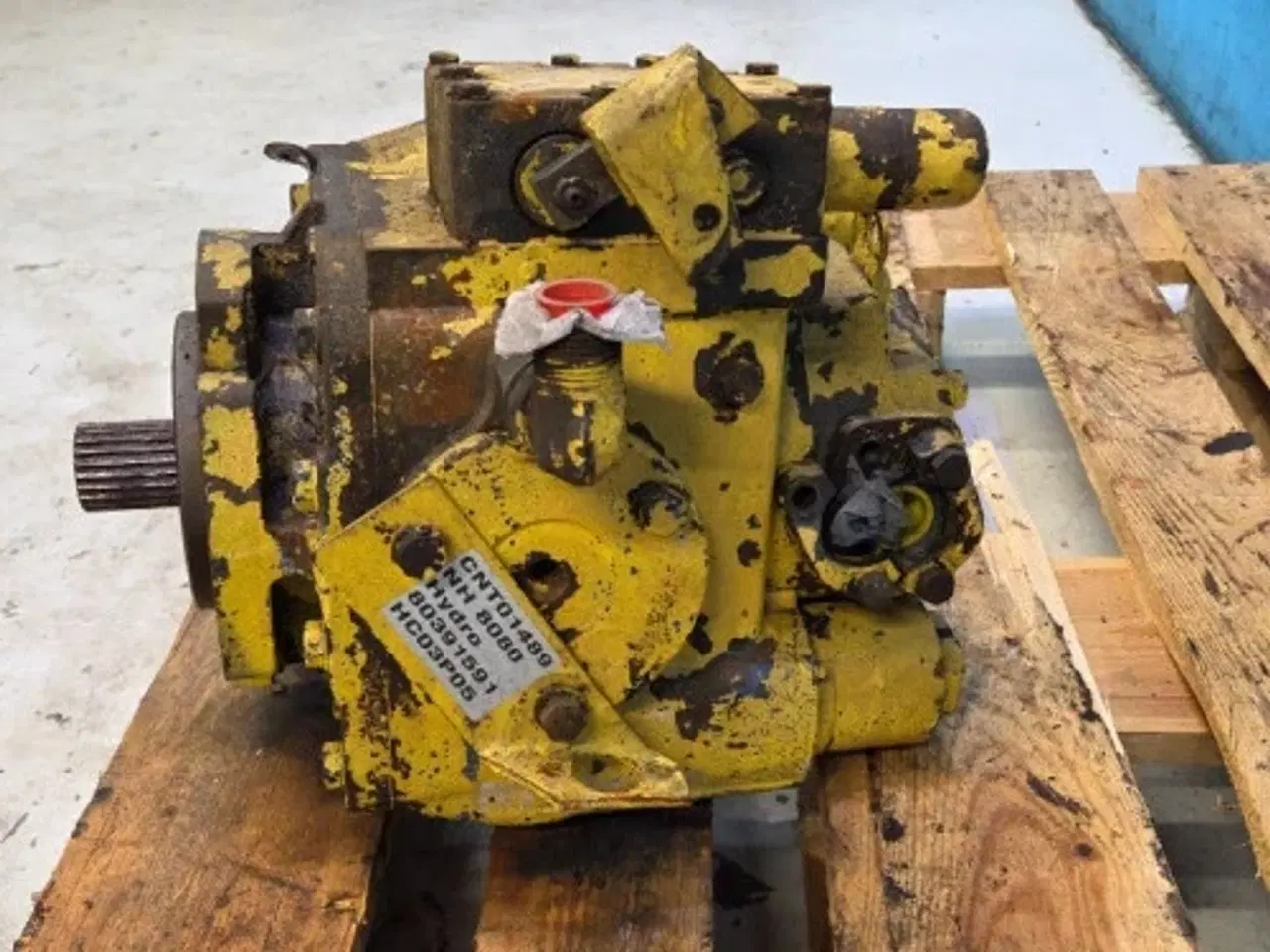 Billede 13 - New Holland 8080 Hydrostatpumpe 80391591