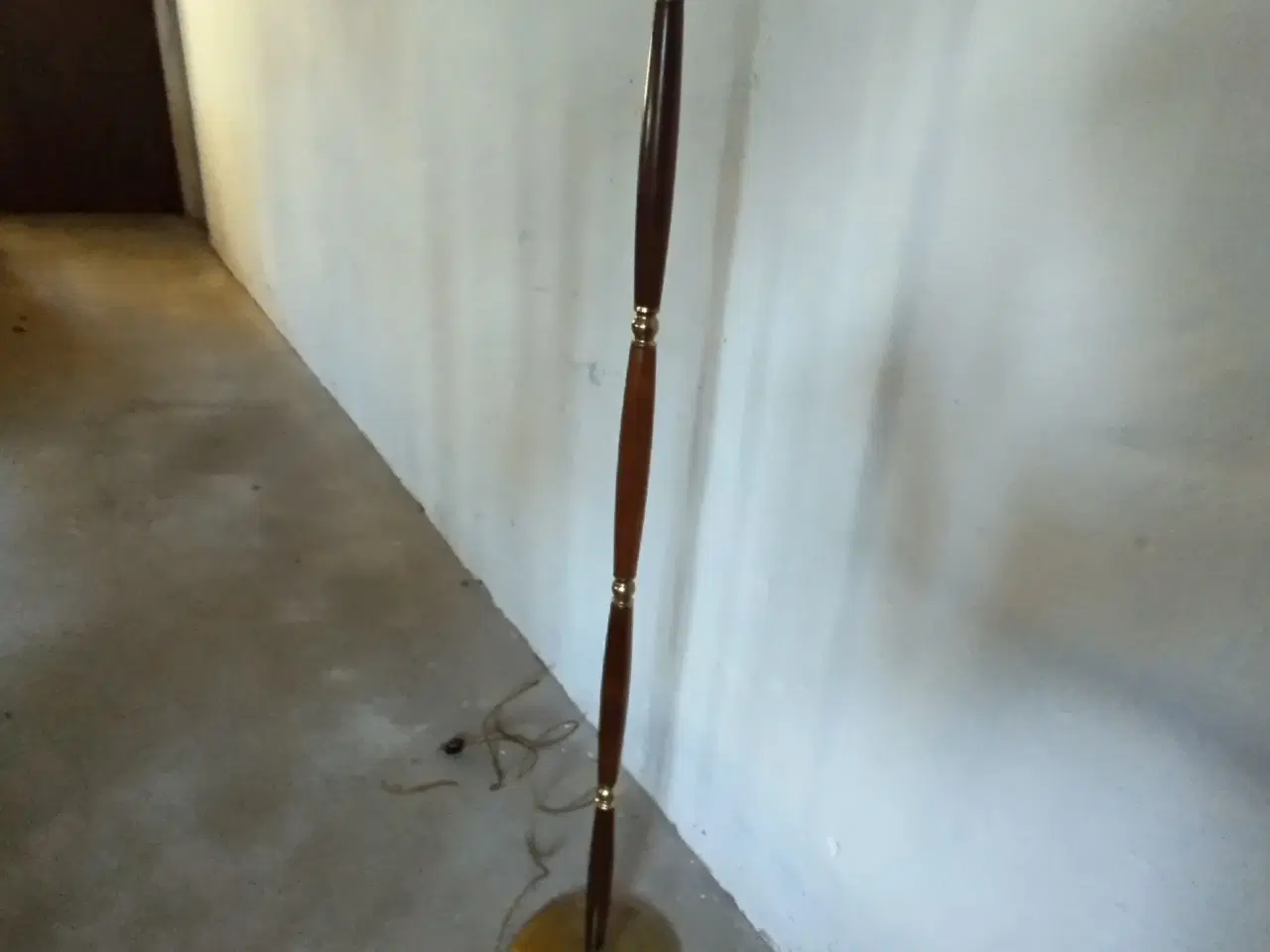 Billede 2 - Palisander standerlampe .