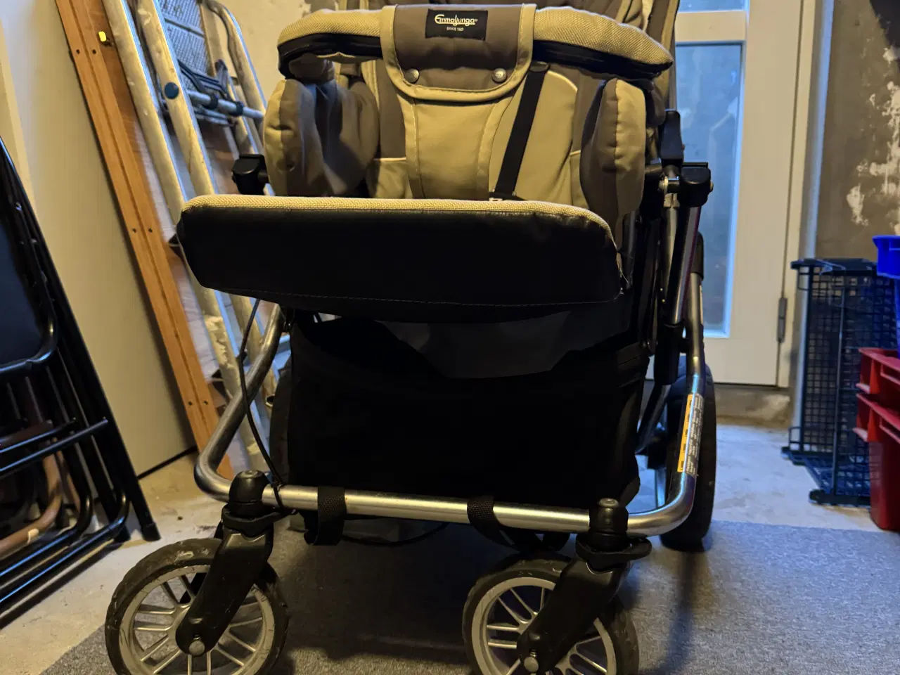 Billede 2 - Billig flot klapvogn