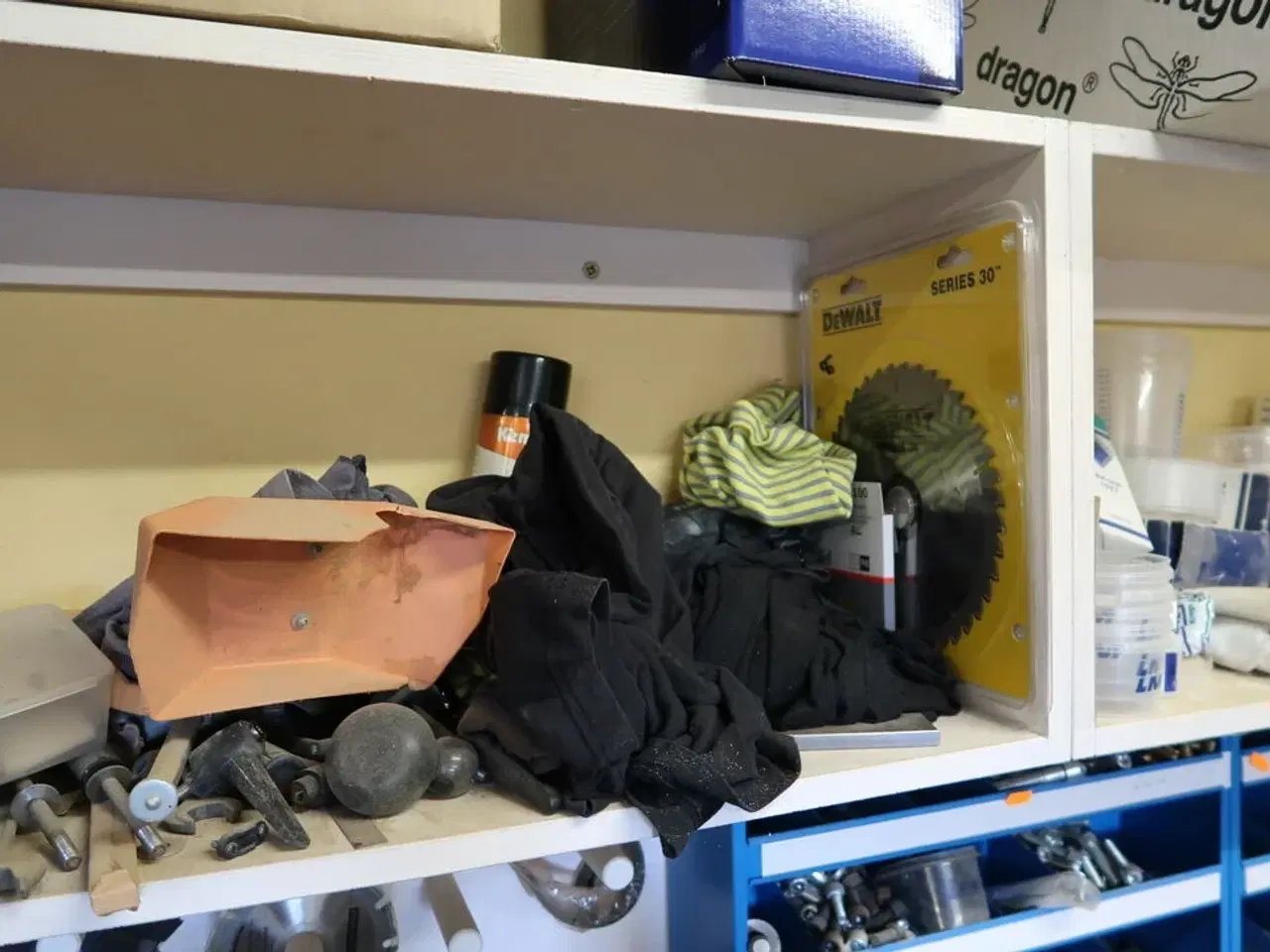 Billede 6 - Div. Skæreklinger, overfræser, værktøj m.m.