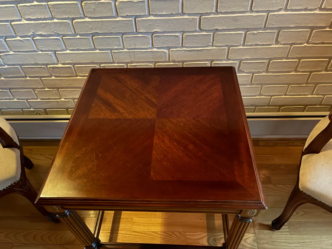 Billede 4 - Rokokko armchairs med broderi og sidebord