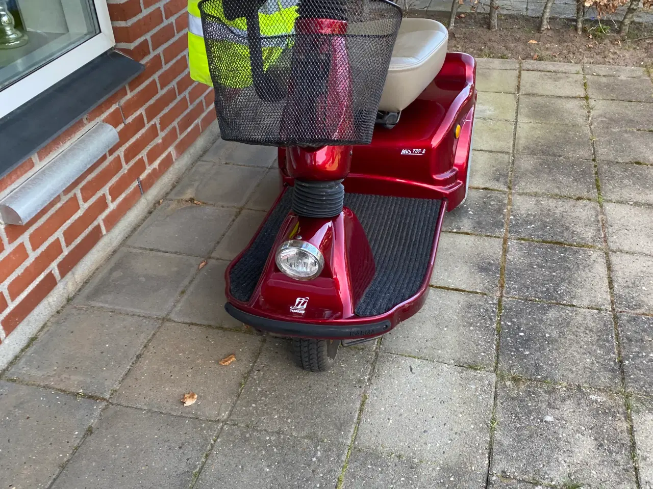 Billede 1 - 3 hjulet el scooter sælges