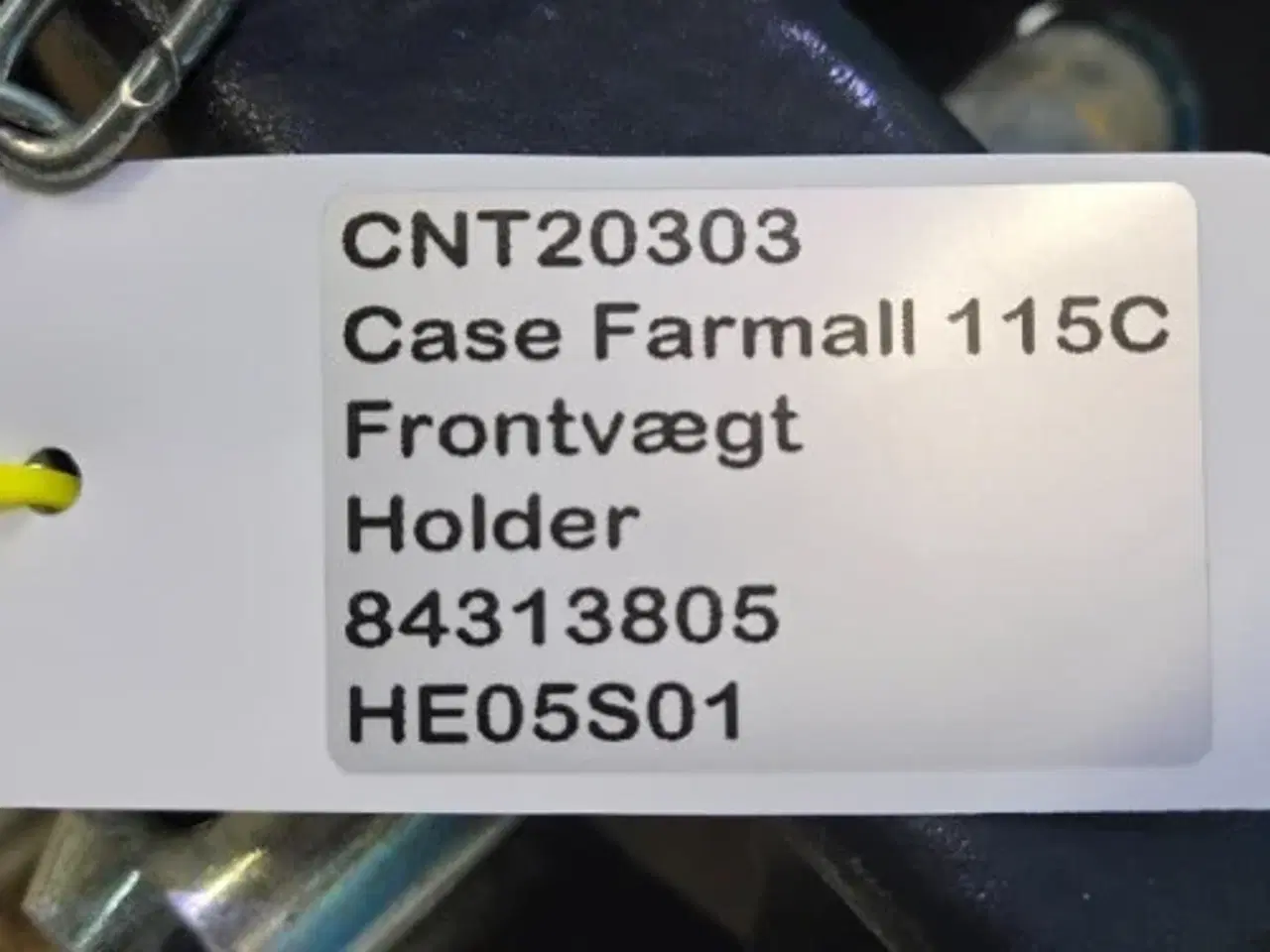 Billede 19 - Case Farmall 115C Frontvægt Holder 84313805