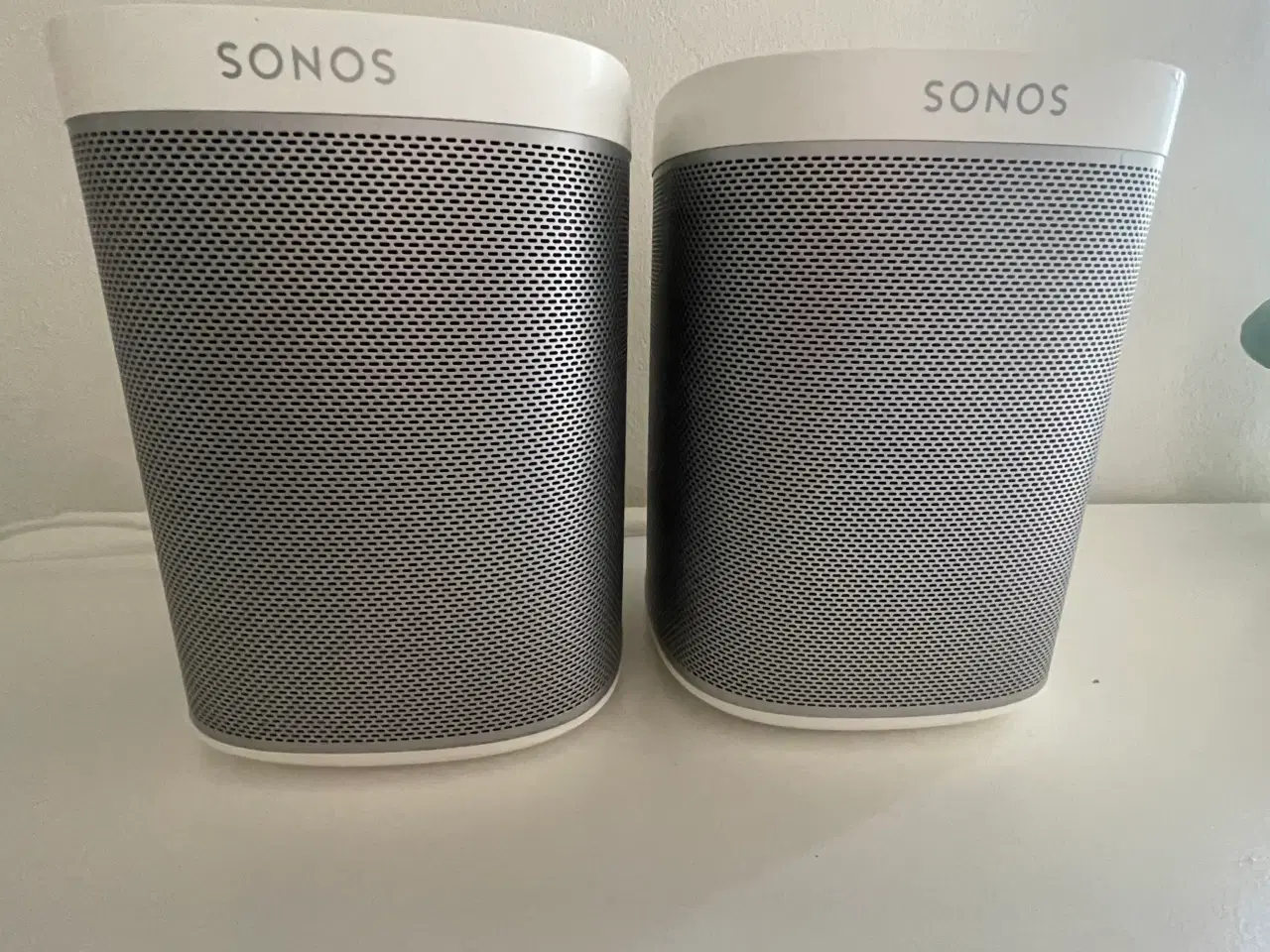 Billede 1 - Sonos Play:1  hvid/sølv 2 stk