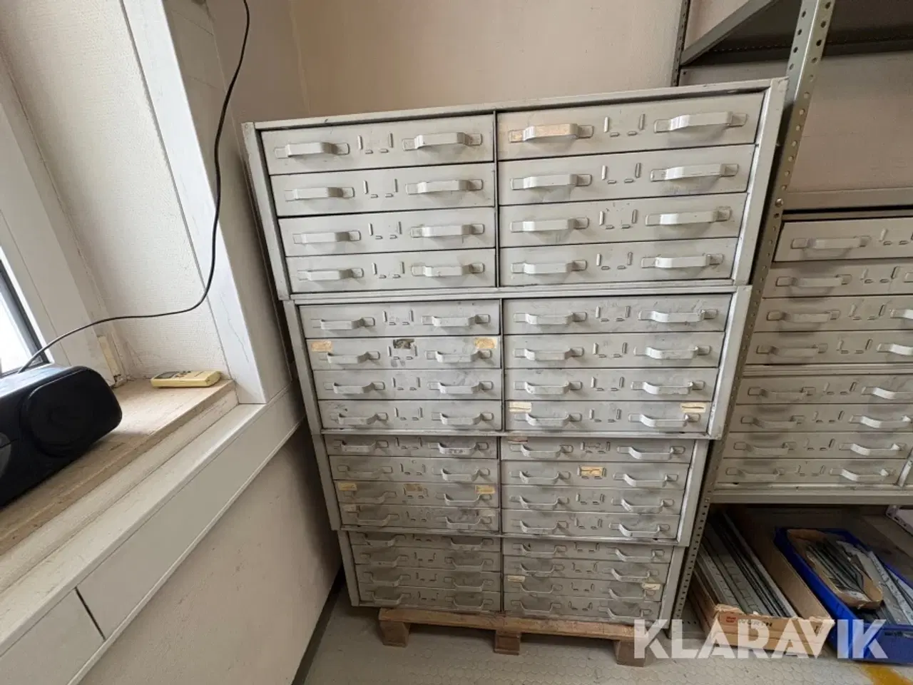 Billede 8 - Reoler med og uden skuffer 3 styk